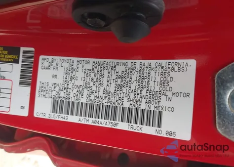 2005 Toyota Tacoma Base V6 z USA, uszkodzony, nr VIN 3TMLU42N05M001185